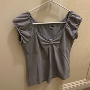 brandy melville t shirt 💙